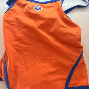 Arena size 28 women’s swimsuit